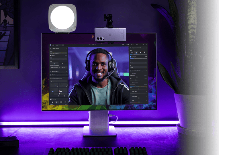 A streamer using Camo with a Stream Deck